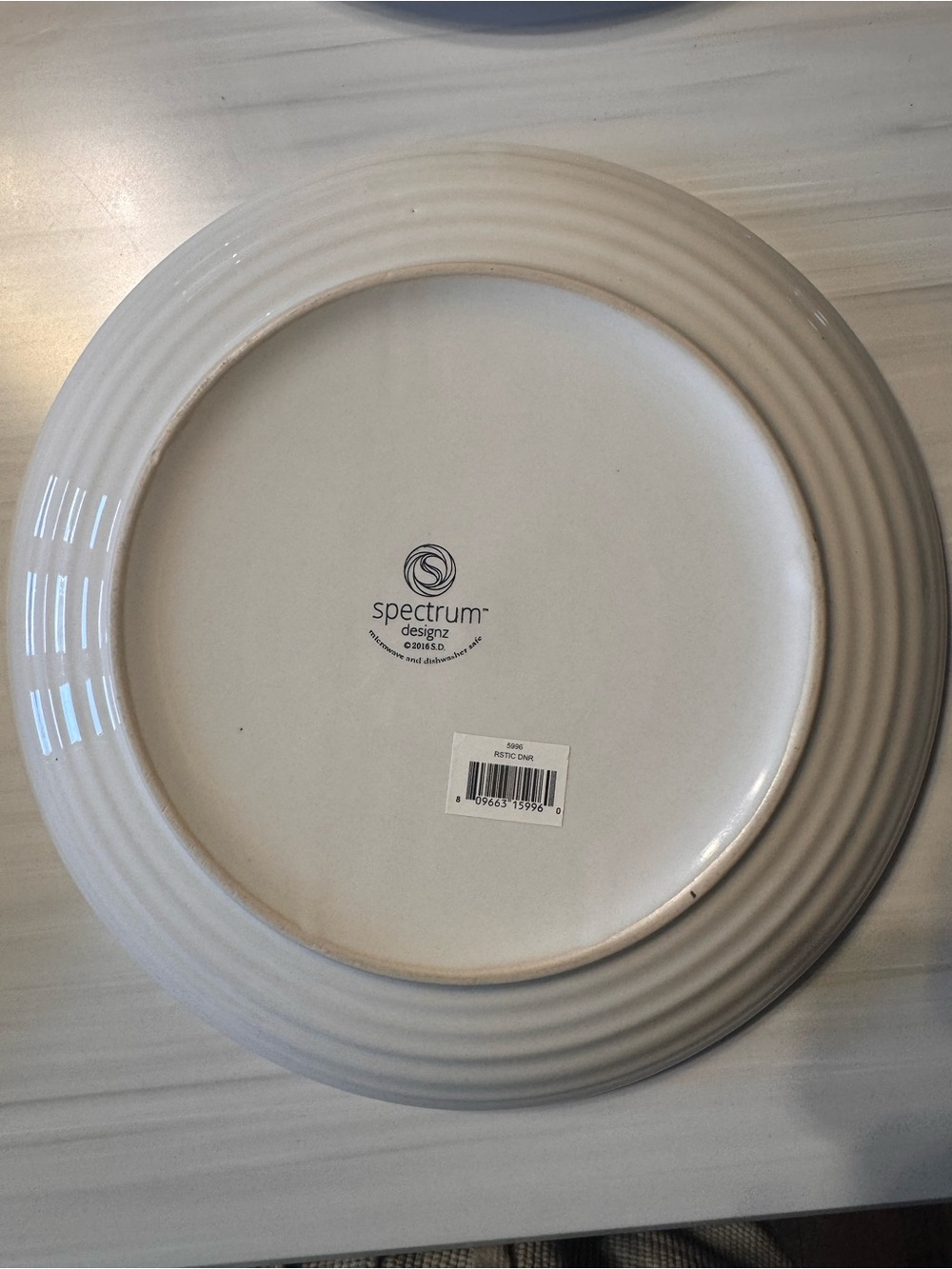 Plates - Picture 3 of 3